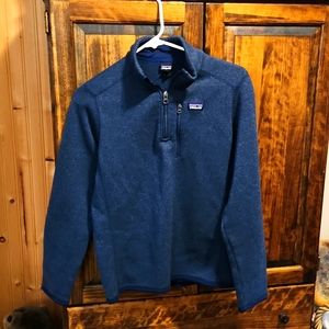 Patagonia kids XL size 14 Navy Blue pull over with partial zipper, long sleeved